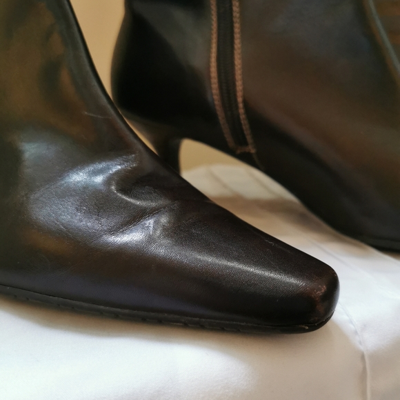 Ann Klein ankle bootie; 7.5 - Picture 4 of 9